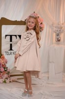 فستان ناعم ب ورده بارزه