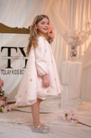 فستان فخم اكسسوار بارز