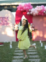 فستان اصفر فرائحي مع طوق