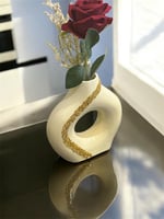 مزهرية عصرية بتصميم الاحجار