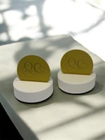 حامل بطاقات شكل دائري