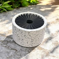 مبخره بغطاء هندسي انيق