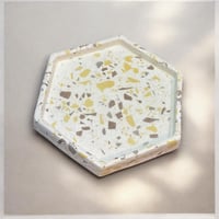 كوستر بتصميم احجار التيرازو