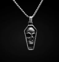 قلادة | Skeleton Rest