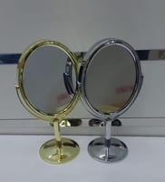 مرايات مع تغليف الاسم حسب الطلب ولون التغليف الدرز...