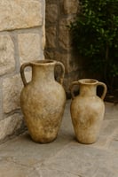 مزهرية فخارية طويلة بمقبضين – رقم الصنف: GS19345