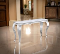 طاولة إستقبال ملكية فاخرة لون فضي