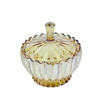 علبة تقديم زجاجية بغطاء – تصميم كلاسيكي مموج