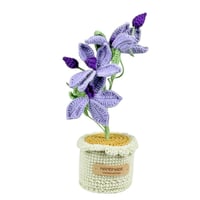 زهرة كروشيه في أصيص يدوي