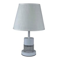 مصباح طاولة كلاسيكي بقاعدة زجاجية