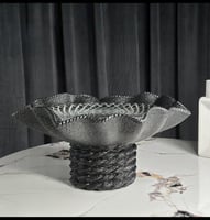 وعاء زينة سيراميك أسود