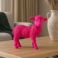 "تمثال خاروف ديكوري أنيق – لمسة وفاء تضيف دفء لديك...