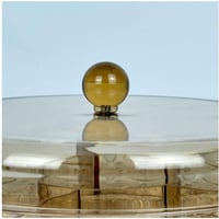 طبق مكسرات بغطاء