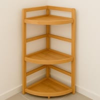 ركن تخزين خشبي ثلاثي الزوايا