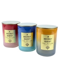 شموع "A Secret Quest" المعطرة