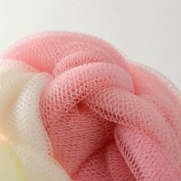 ليفة استحمام مجدولة بشكل ضفيرة