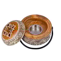 مبخرة تراثية مزخرفة