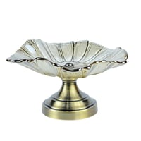 أطباق تقديم زجاجية بقاعدة معدنية