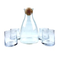 طقم تقديم مشروبات زجاجي مع إبريق و 4 كاسات
