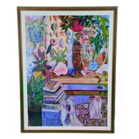 لوحة فنية بإطار - مشهد داخلي غني بالتفاصيل والألوا...