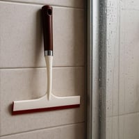 ممسحة زجاج وحوائط مخصصة لإزالة الماء