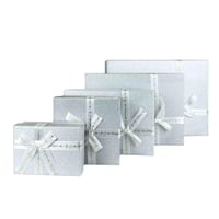 صندوق هدايا فاخر بفيونكة ساتان – لون وردي وفضي