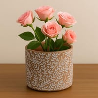 أصيص زخرفي سيراميك بنقشة أوراق وطيور