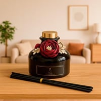 فواحة عطرية بتصميم زهري فاخر