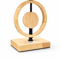 مصباح طاولة خشبي بتصميم دائري عصري للغرف النوم