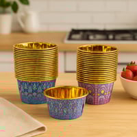 أكواب تقديم ورقية مزخرفة ببطانة ذهبية