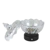 تقديم مضيء كريستالي للتمر والمكسرات