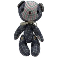 دمية دب قماشية كلاسيكية باللون الأزرق