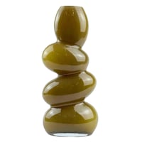 مزهرية زجاجية بتصميم عصري