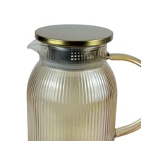 طقم إبريق وكاسات زجاجية مخططة