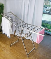 منشر ملابس قابل للطي مع رفوف شبكية، مصنوع من الستا...