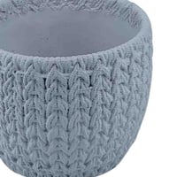 أصيص زخرفي بتصميم الحياكة – رمادي فاتح