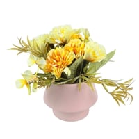 مجموعة زهور صناعية بتصميم واقعي، مرتّبة داخل فازة...