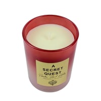 شموع "A Secret Quest" المعطرة