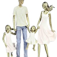 تمثال عائلة أنيق أم، أب وابنتان | لمسة دافئة لتزيي...