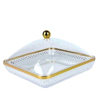 علبة تقديم مربعة الشكل