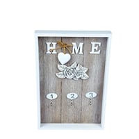 علاق مفاتيح للعائلة عملي وبتصميم أنيق يجمع بين الج...