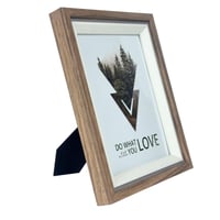 إطار صور خشبي كلاسيكي