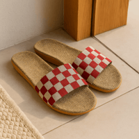 شبشب منزلي صيفي بنقشة مربعات