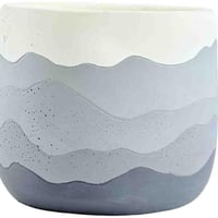 فازة ديكور إسمنتية بتدرجات رمادية