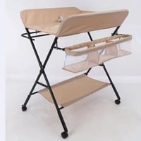 طاولة تغيير حفاضات الاطفال