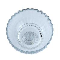 صحن تقديم زجاجي مرتفع بتصميم مموج