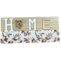 علاقة مفاتيح خشبية بتصميم منزلي