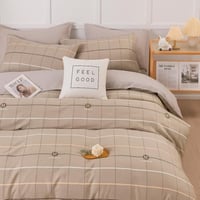 طقم سرير ٤ قطع بنقشة مربعات أنيقة