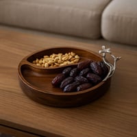 صحن تقديم خشبي دائري بتقسيم مزدوج أنيق، مزود بمقبض...