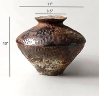 فازه وديكور بتصميم نوردي أنيق